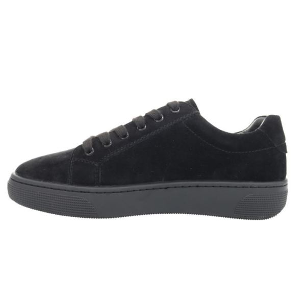 Propet-Women's Kinzey-All Black