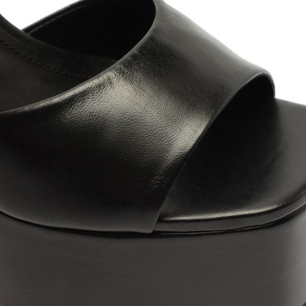 Schutz | Women's Lenne Nappa Leather Sandal-Black
