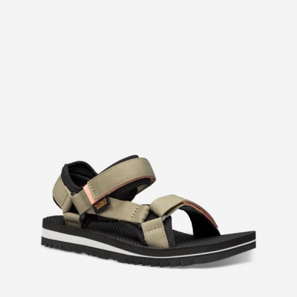 Teva | Women's Universal Trail - BURNT OLIVE