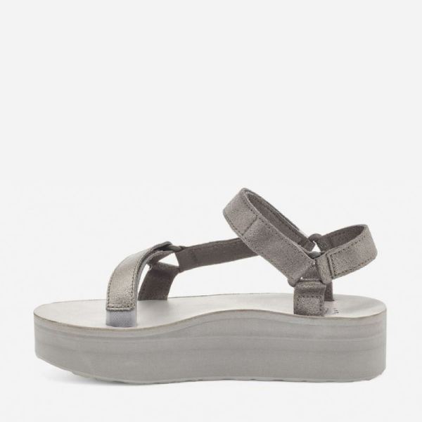 Teva | Women's Flatform Universal Leather - METALLIC PEWTER