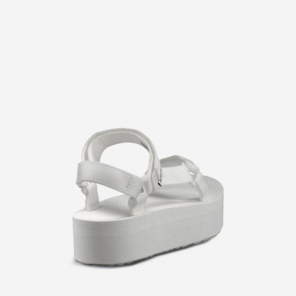 Teva | Women's Flatform Universal - BRIGHT WHITE