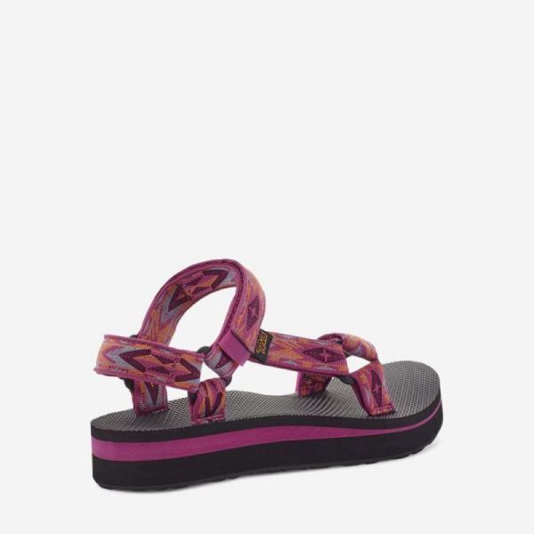 Teva | Women's Midform Universal - DOUBLE DIAMOND FESTIVAL FUSCHIA