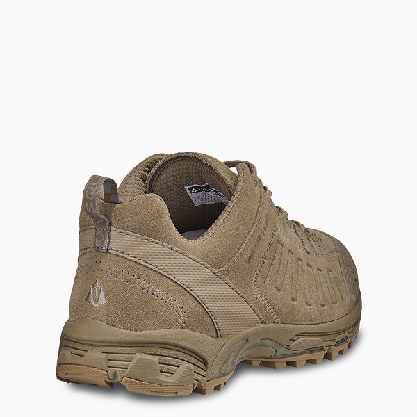 VASQUE BOOTS JUXT MEN'S HIKING SHOE IN TAN