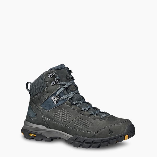 VASQUE BOOTS TALUS AT ULTRADRY MEN'S WATERPROOF HIKING BOOT IN GRAY/GOLD