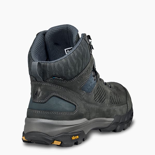 VASQUE BOOTS TALUS AT ULTRADRY MEN'S WATERPROOF HIKING BOOT IN GRAY/GOLD