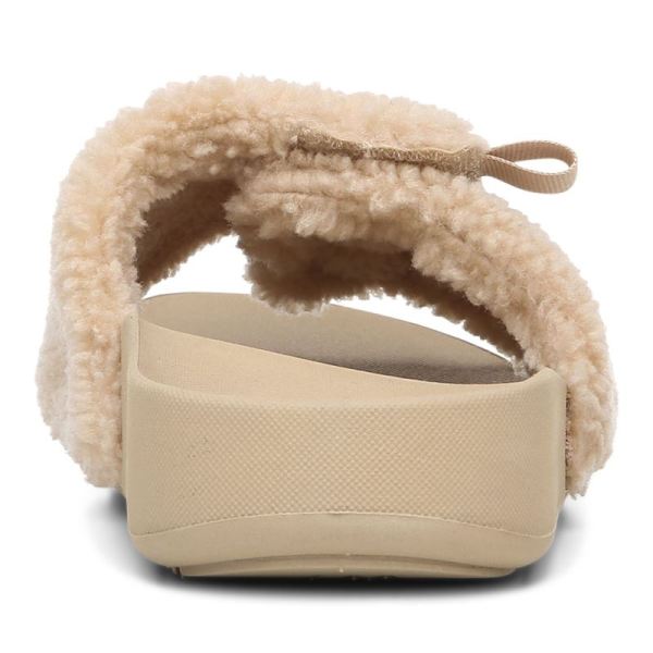 Vionic | Women's Keira Slide Sandal - Ginger Shearling