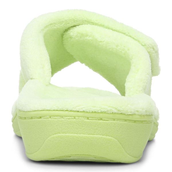 Vionic | Women's Relax Slippers - Pale Lime