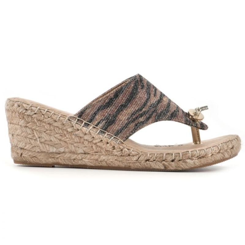 White Mountain | Women's Beachball Wedge Sandal-Tan Tiger Print Glitter