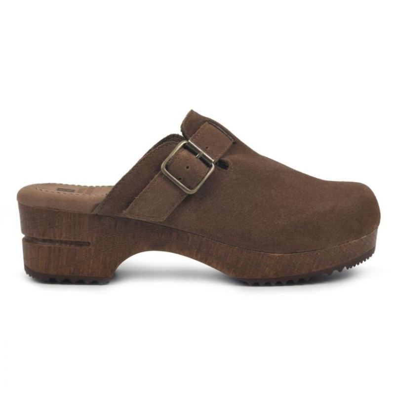 White Mountain | Women's Behold Leather Clog-Chestnut Suede