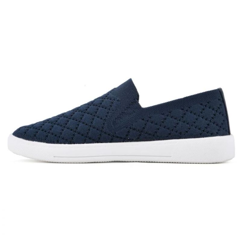 White Mountain | Women's Utopia Fabric Sneaker-Navy