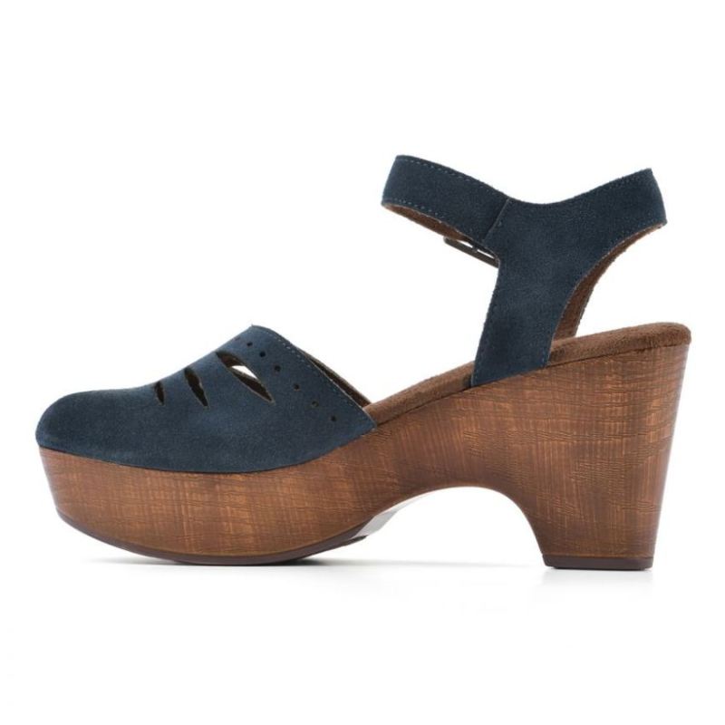 White Mountain | Women's Cassidy Heeled Clog-Navy Suede