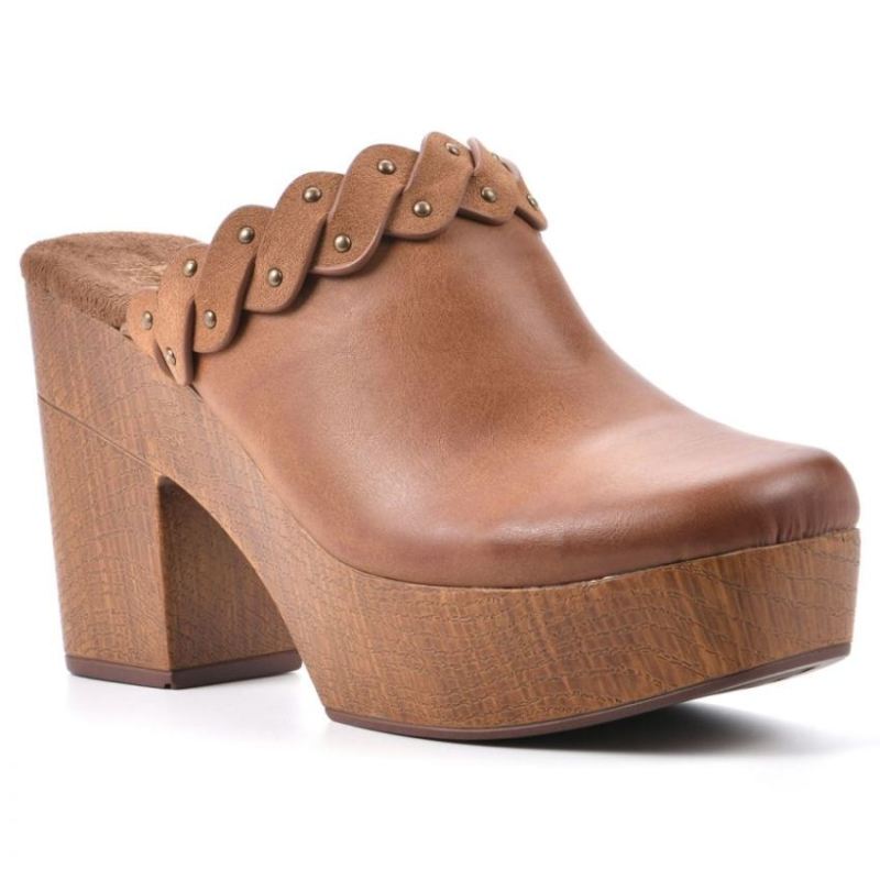 White Mountain | Women's Toss Up Footbeds Clog-Dark Tan Faux Leather