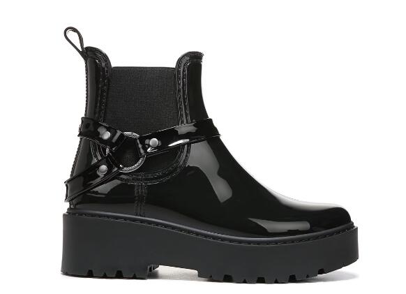 Zodiac | Women's Carter Chelsea Boot-Black