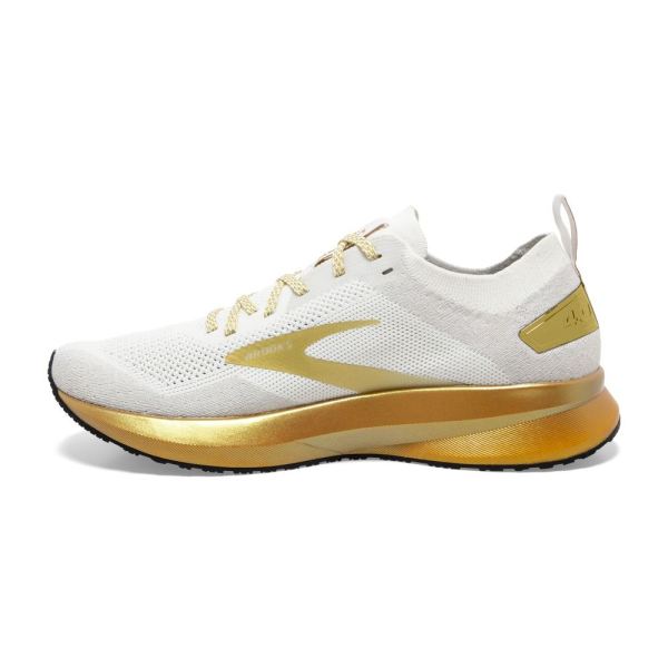 Brooks Shoes - Levitate 4 White/Gold            