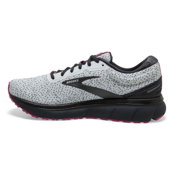 Brooks Shoes - Trace Ebony/White/Pink            