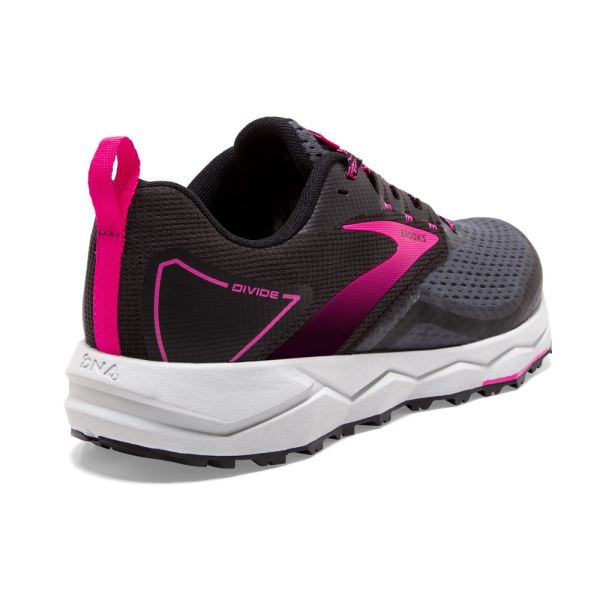 Brooks Shoes - Divide 2 Black/Ebony/Pink            