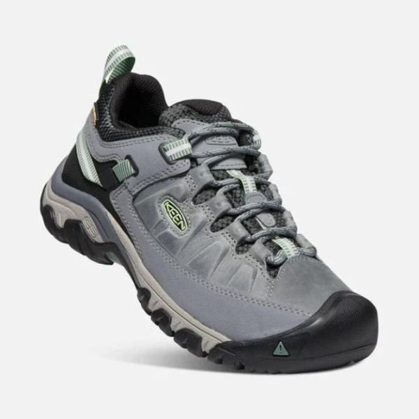 Keen | Women's Targhee III Waterproof-BLEACHER/DUCK GREEN