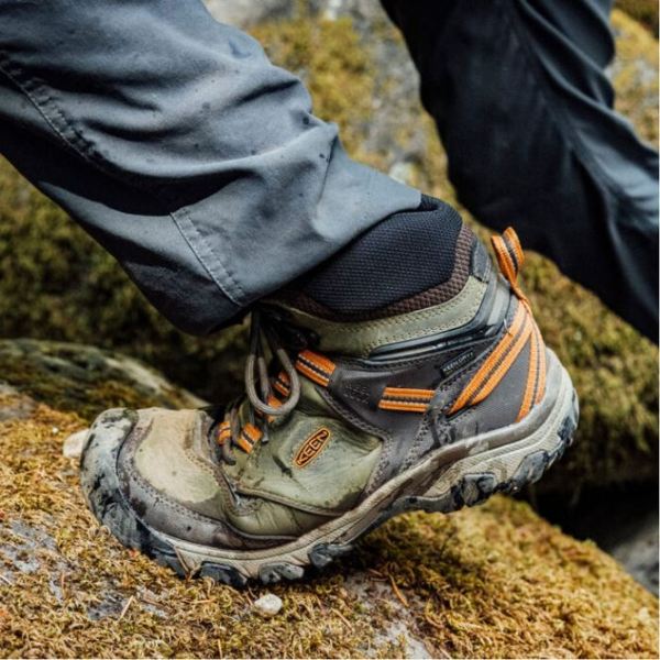 Keen | Men's Ridge Flex Waterproof Boot-Dark Olive/Ketchup