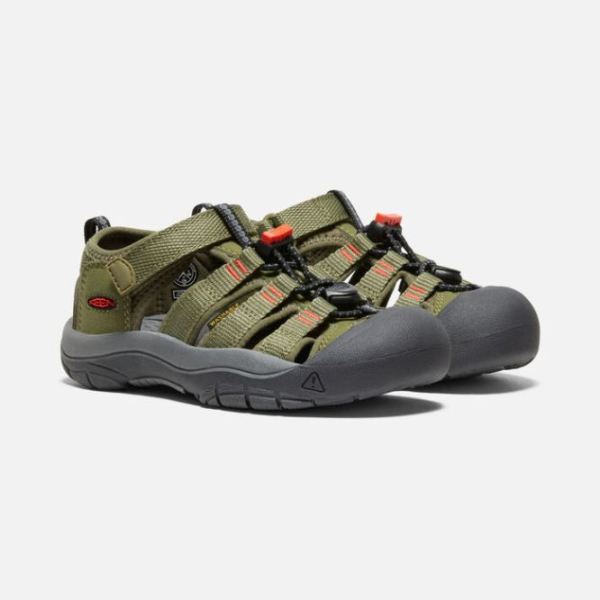 Keen | Little Kids' Newport H2-Olive Drab/Orange