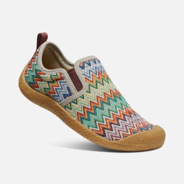 Keen | Women's Howser Canvas Slip-On-Chevron/Plaza Taupe