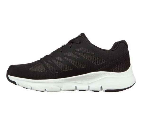 Skechers Men's Arch Fit - Charge Back