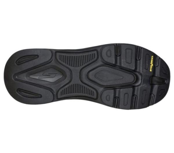 Skechers Men's Max Cushioning Arch Fit - Rugged Man