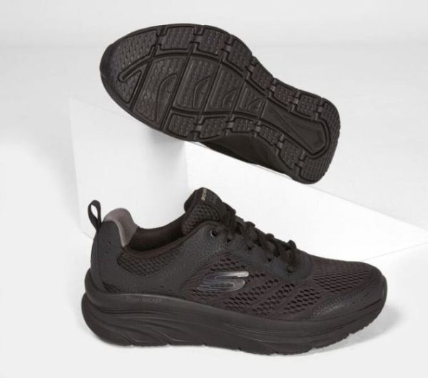 Skechers Men's Relaxed Fit: D'Lux Walker