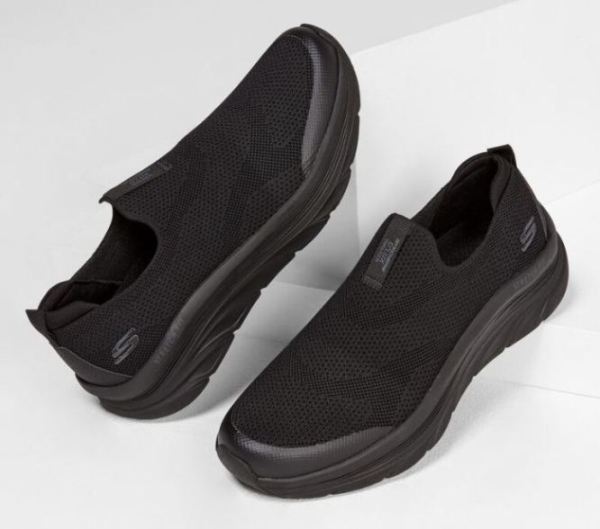 Skechers Men's Relaxed Fit: D'Lux Walker - Quick Upgrade