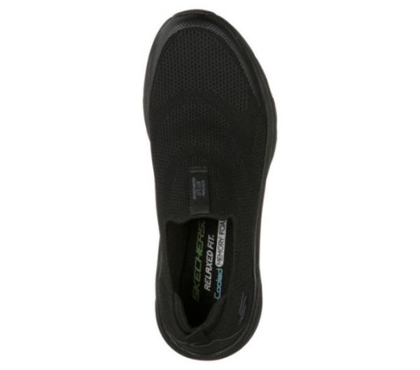 Skechers Men's Relaxed Fit: D'Lux Walker - Quick Upgrade