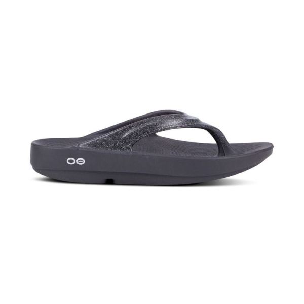 OOFOS WOMEN'S OOLALA LUXE SANDAL - PLATINUM SPARKLE