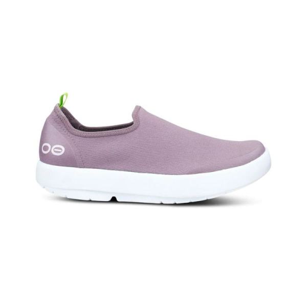 OOFOS WOMEN'S OOMG EEZEE LOW SHOE - MAUVE