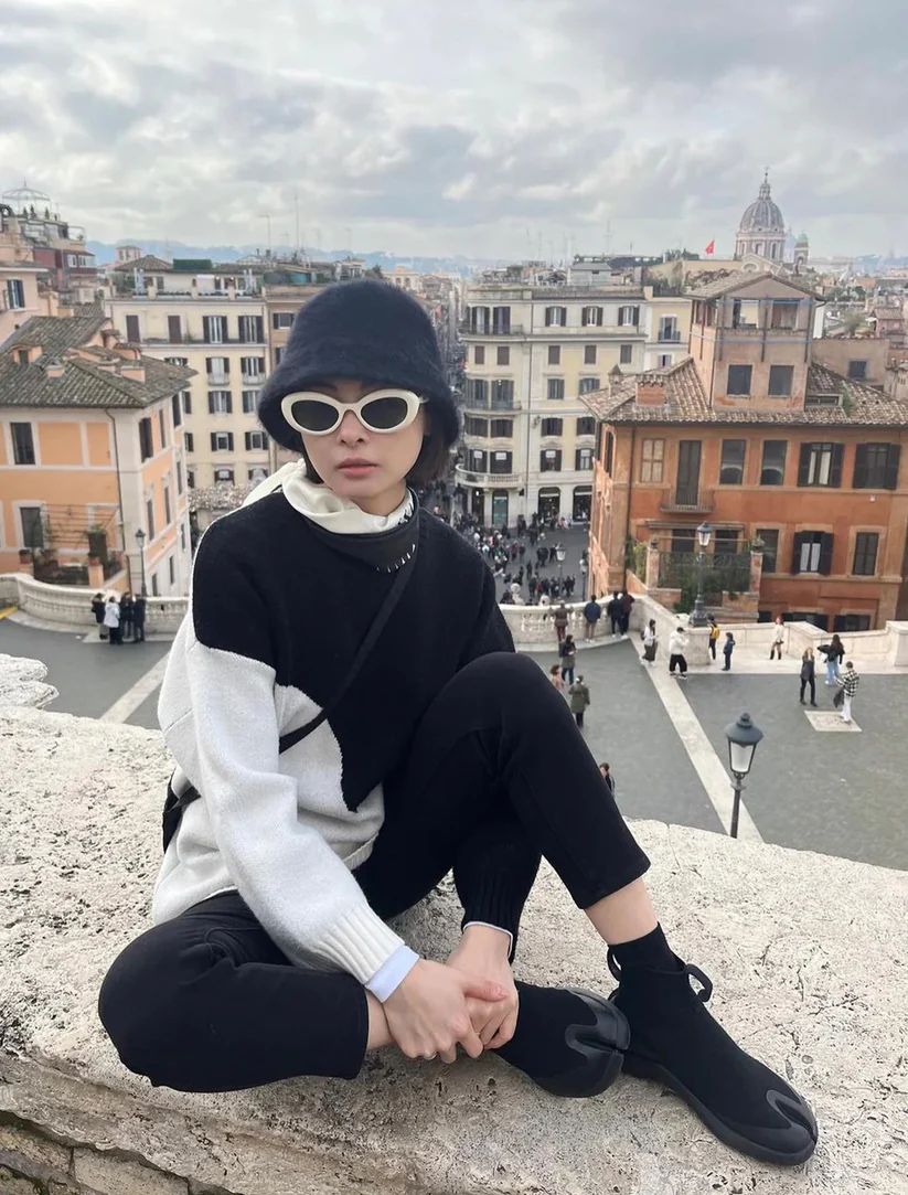 Free Shipping | Tabi Hightop Women - Black