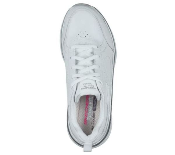 Skechers Women's Relaxed Fit: D'Lux Walker - Timeless Path