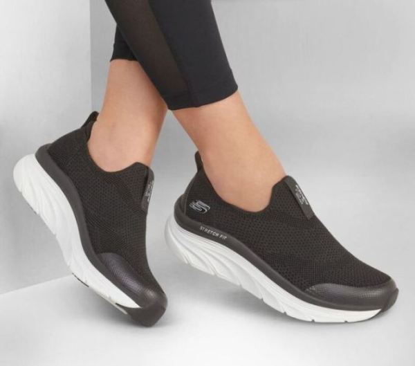 Skechers Womens Relaxed Fit: D'Lux Walker - Quick Upgrade