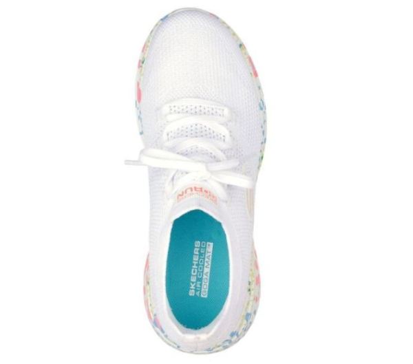 Skechers Women's GOrun Fast - Urban Paradise