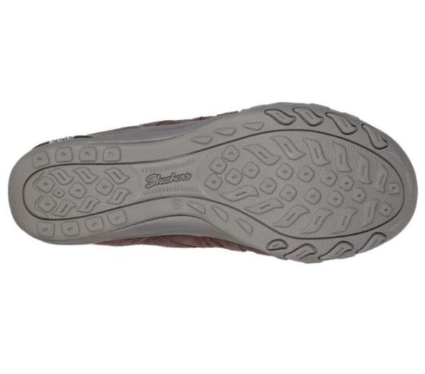 Skechers Women's Arch Fit Comfy - Bold Statement