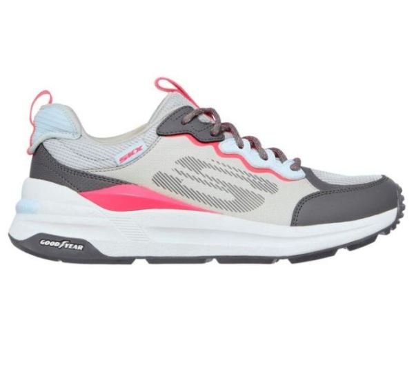 Skechers Women's Global Jogger - Fresh Strike