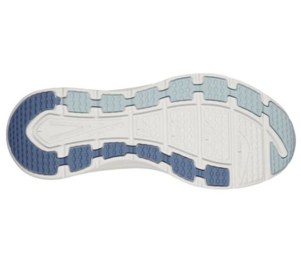 Skechers Women's Relaxed Fit: D'Lux Walker - Infinite Motion