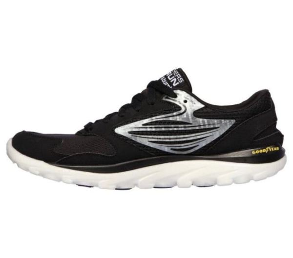 Skechers Womens GOrun OG Hyper